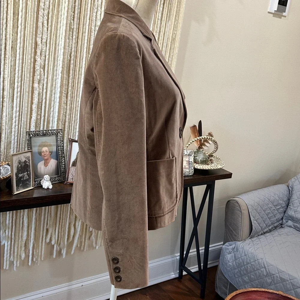 Sweet Jacket - Picture 7 of 16